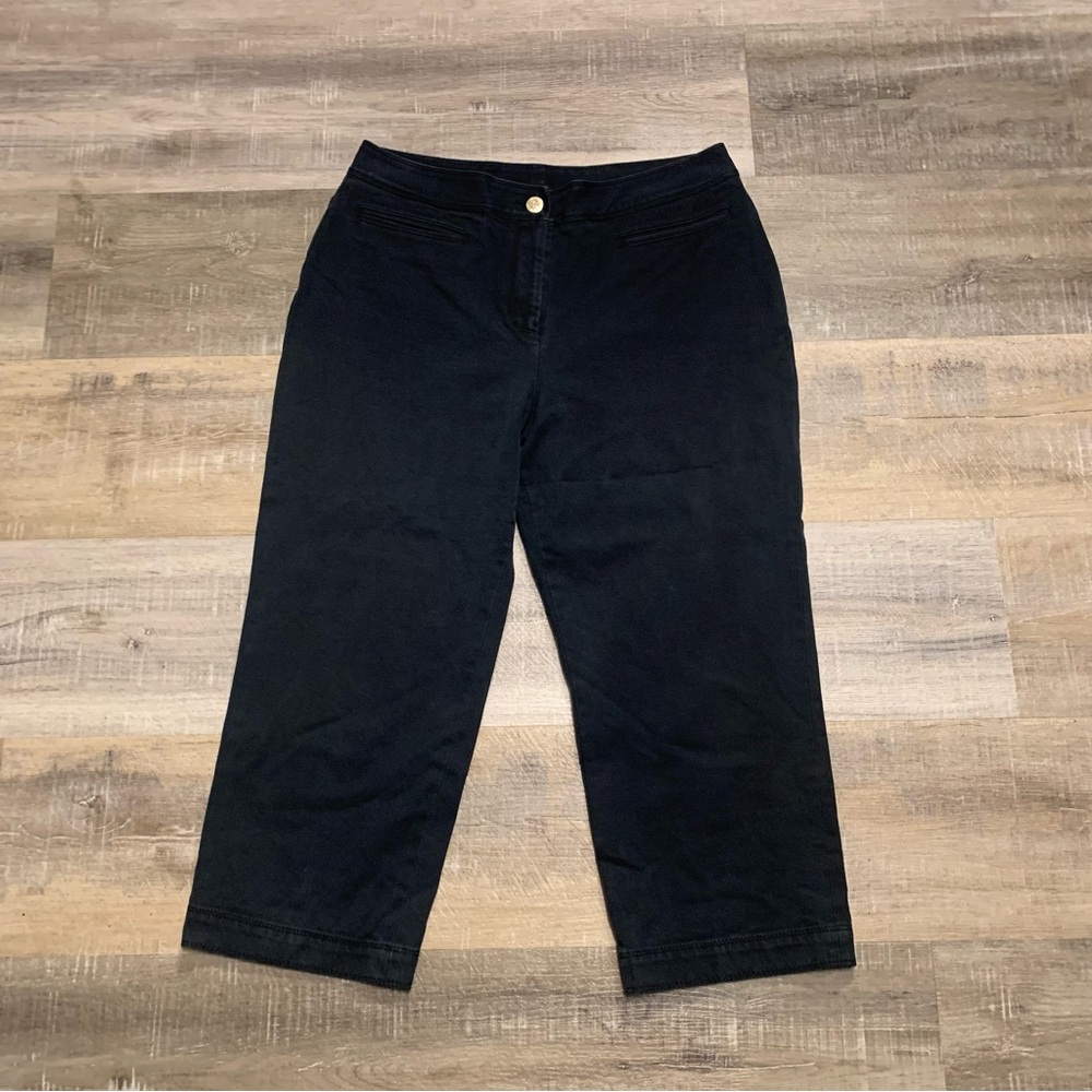 St. John Collection Black Capri Cropped Pants Capris Size 8